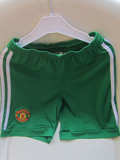 Adidas - Sportovní kraťasy Manchester United > 152