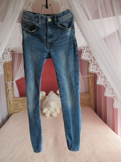 Super skinny fit rifle vel. 122 - H&M