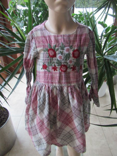 Dívčí šaty 3/4 rukáv vel. 116 - M&S