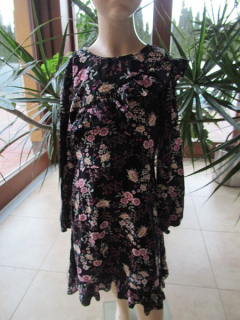 Dívčí černé květované šaty 3/4 rukávy vel. 146 - UK