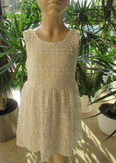 Dívčí šaty vel. 122 - F&F