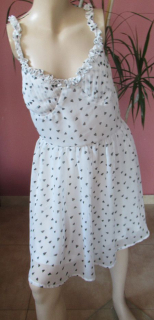 Dívčí šaty vel. 36 - UK