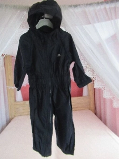 Chlapecká tmavě modrá zimní kombinéza vel. 116 - Trespass