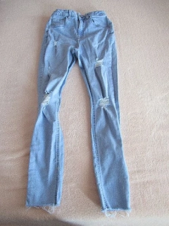 Dívčí moderní rifle vel. 164 - New Look