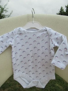 Dívčí bílé body s duhou vel. 62 - F&F