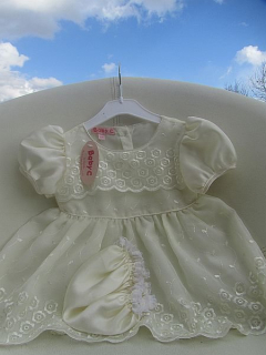 Baby C 98 - Šaty+čepička vel. 68