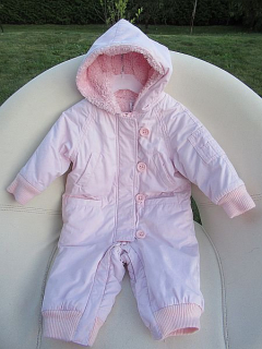 Gap - Kombinéza s kožíškem vel. 68